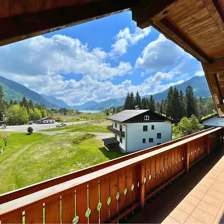 Apartment Helles Mit Seeblick Oberdorf (Spittal an der Drau, Carinthia)