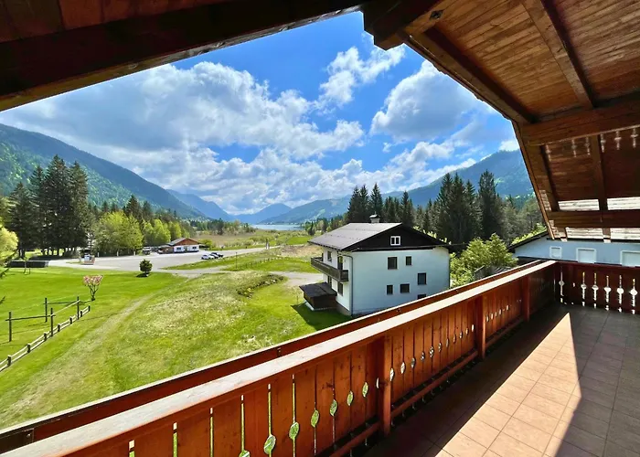Apartment Helles Mit Seeblick Oberdorf (Spittal an der Drau, Carinthia)